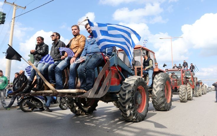 Κόβουν τη χώρα στα δύο οι αγρότες για το Ασφαλιστικό