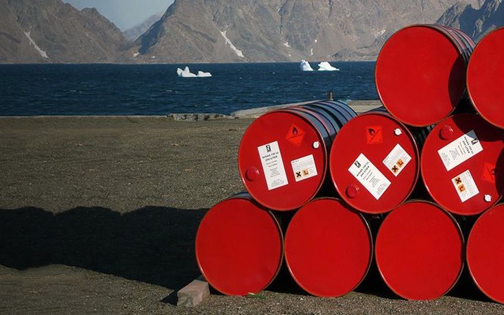 Χάνονται 800.000 βαρέλια πετρελαίου την ημέρα από τη Λιβύη