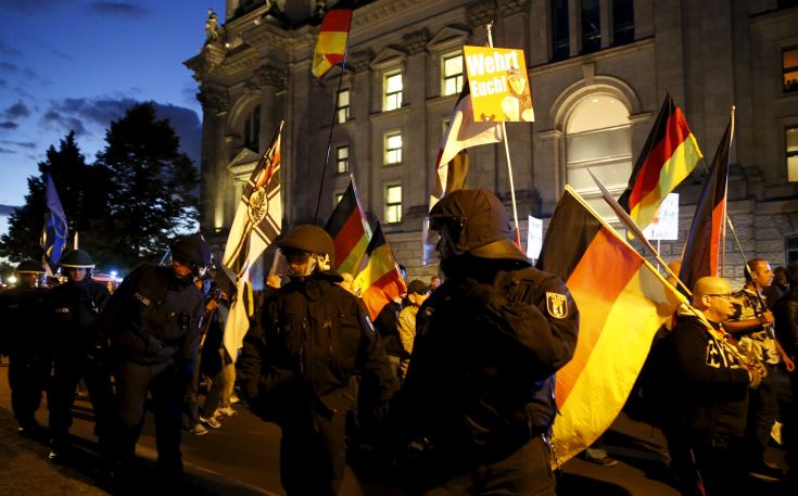 Γερμανοί δημοσιογράφοι ζητούν προστασία από διαδηλωτές του Pegida