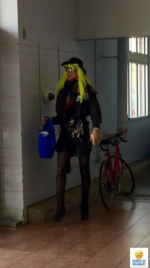 People-of-walmart-fails-15
