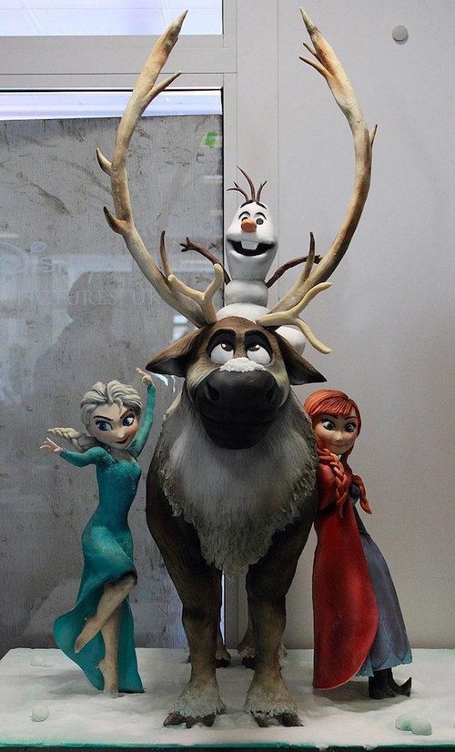 Seeing-these-movie-inspired-cakes-will-make-you-want-to-eat-one-025