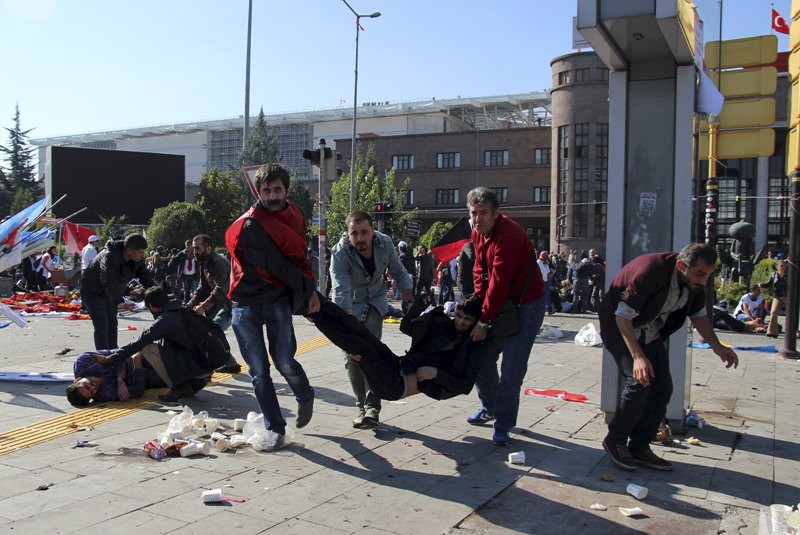 Πυρά από αστυνομικούς κοντά στο σημείο των επιθέσεων στην Άγκυρα