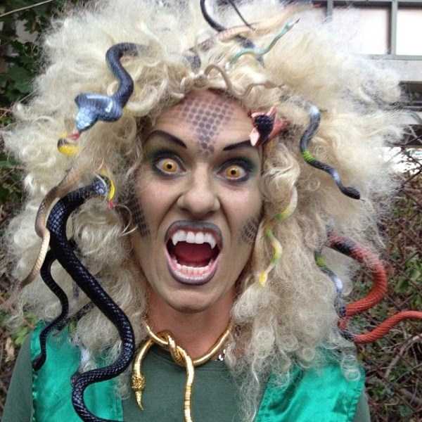 creepy-halloween-makeup-17