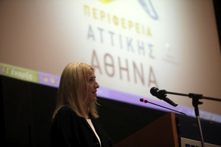 Δούρου: Απαραίτητη η φιλική προς το περιβάλλον και τον πολίτη διαχείριση των απορριμμάτων