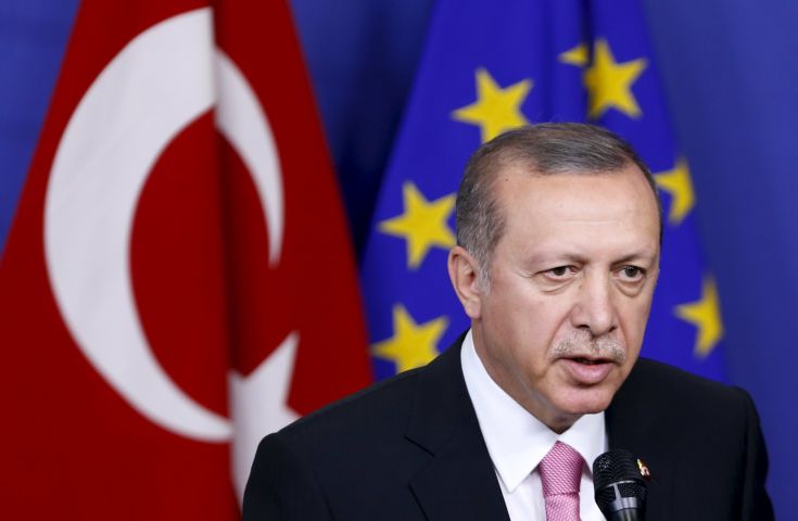 Ερντογάν κατά Δύσης για την «κακόβουλη» κριτική στην Τουρκία
