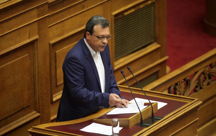 Φάμελλος: Από 500.000 έως 3,5 εκατ. ευρώ η τιμή εκκίνησης για τηλεοπτική άδεια