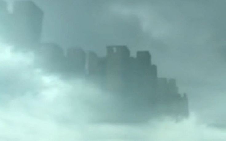 Ιπτάμενη πόλη «είδαν» κάτοικοι στον ουρανό της Κίνας