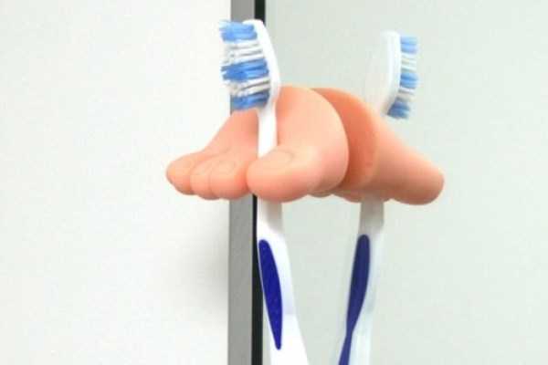 Μοναδικές βάσεις για οδοντόβουρτσες