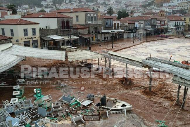 Βιβλική καταστροφή από την κακοκαιρία στην Ύδρα