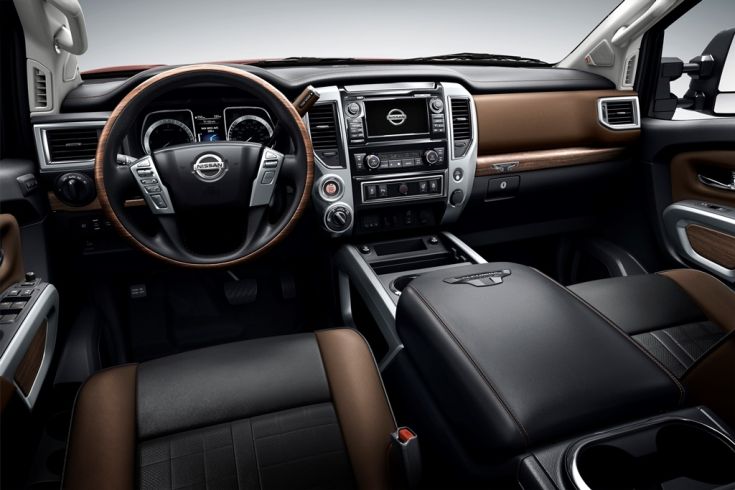 H Nissan στην «Αυτοκίνηση 2015»
