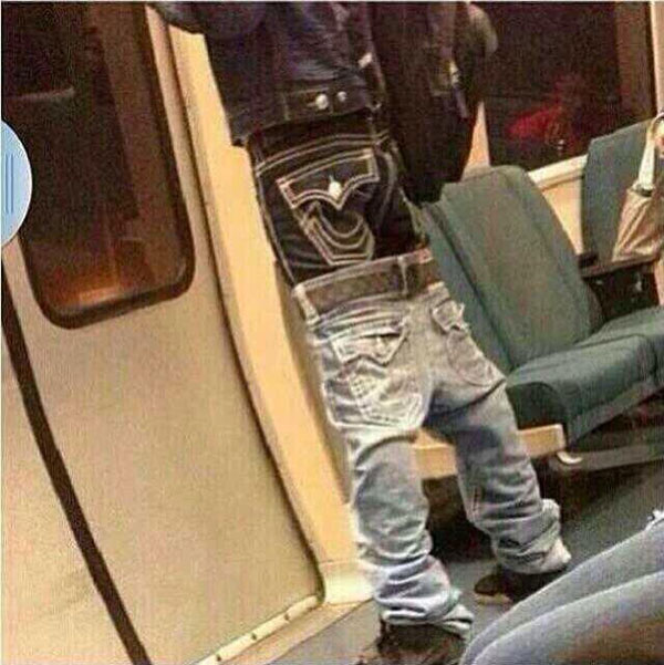 sagging_pants_fail_15