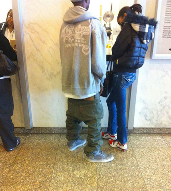 sagging_pants_fail_16