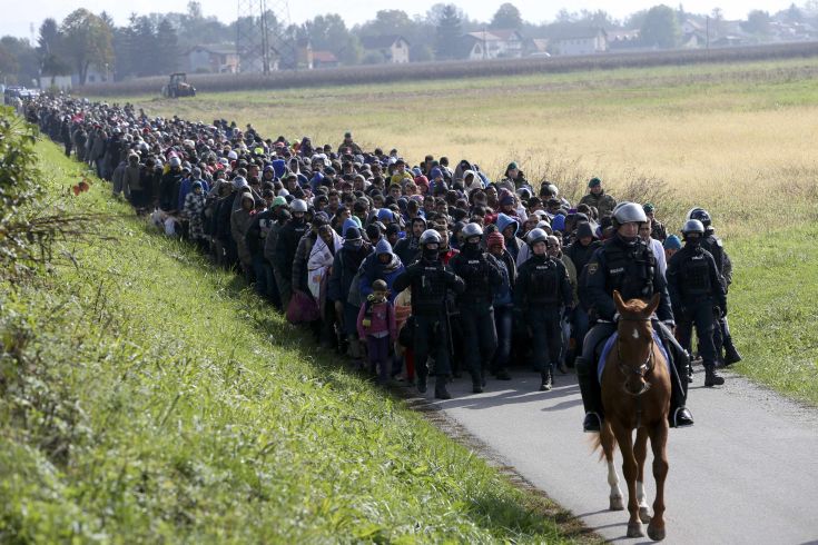 Ένα εκατομμύριο πρόσφυγες έφτασαν φέτος στην Ευρώπη