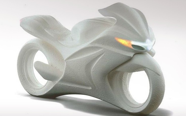 Concept μοτοσικλέτα της Suzuki με κινητήρα… από τη Formula 1