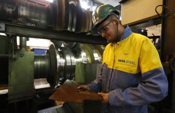 Την περικοπή 1.200 θέσεων εργασίας εξετάζει η Tata Steel