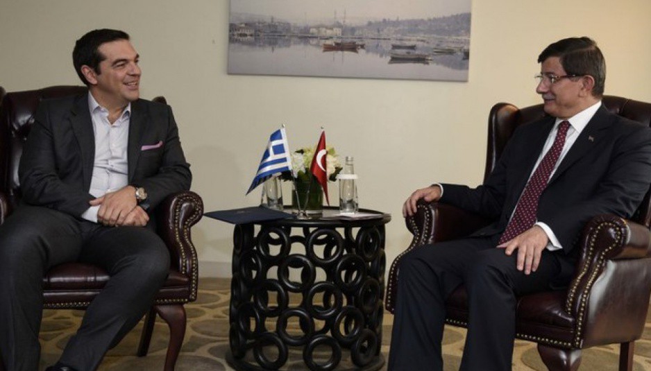 Το φιλικό Ελλάδας-Τουρκίας θα δει ο Τσίπρας με τον Νταβούτογλου