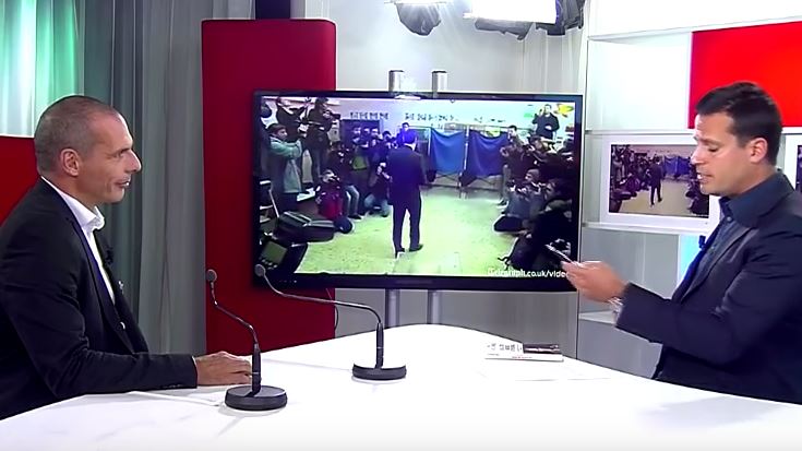 Βαρουφάκης: Ο Τσίπρας έπεσε σε κατάθλιψη, γονάτισε από την πίεση