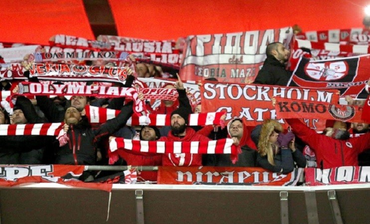 Πωρωτικό σκηνικό στο «Allianz Arena» με τους Ολυμπιακούς