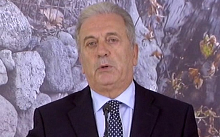 Αβραμόπουλος: Ζούμε το τέλος ενός ταξιδιού θανάτου και το ξεκίνημα ενός ταξιδιού ελπίδας