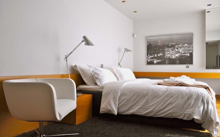 ELAFIVOLIA ELAFIVOLIA