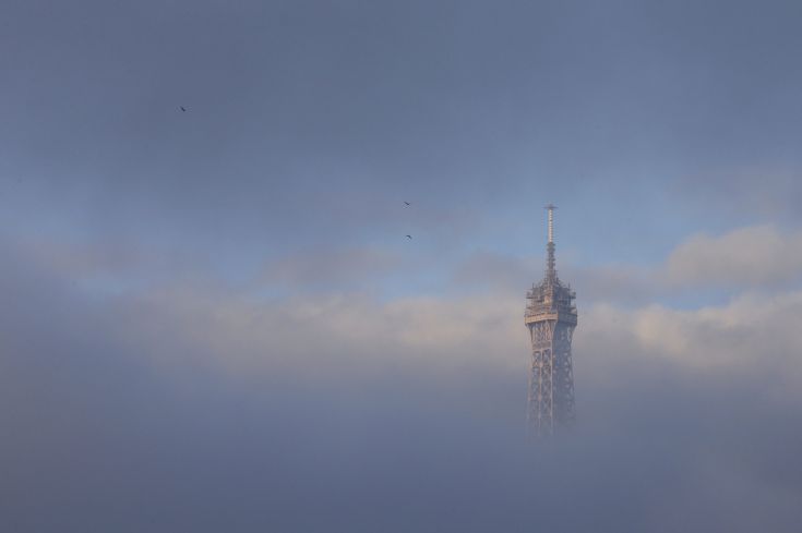 Ο Πύργος του Άιφελ θα φωτιστεί στα χρώματα του Βελγίου