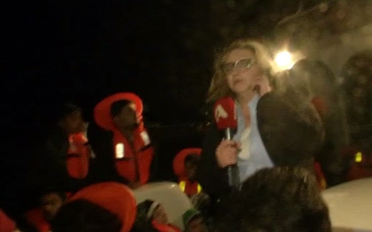 Συγκλονιστικά πλάνα πάνω σε σκάφος του Λιμενικού με πρόσφυγες