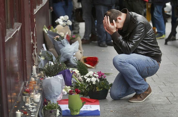 Φήμες για τις επιθέσεις στο Παρίσι που αποδείχθηκαν ψευδείς