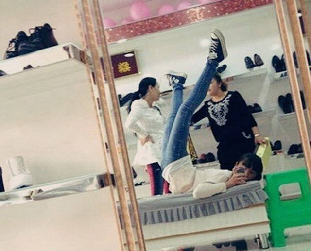 bizarre_pics_that_will_definitely_make_you_wonder_wtf_is_going_on_640_30