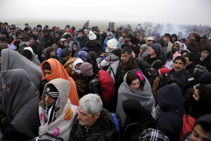 Η Frontex θα συνδράμει στην καταγραφή των προσφύγων