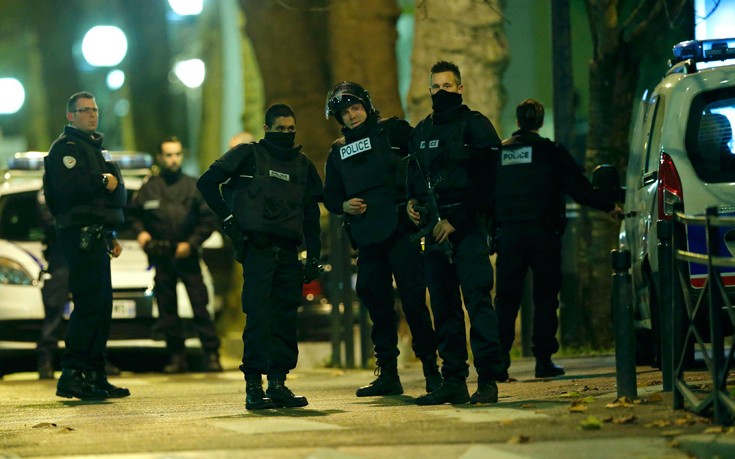 Κρατούμενος στην Πολωνία συνδέεται με τις επιθέσεις του ISIS στο Παρίσι