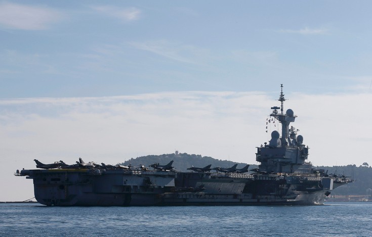 Η Γαλλία στέλνει τη ναυαρχίδα του στόλου στη Συρία