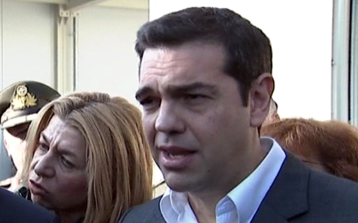 Ζεστό γεύμα για όλα τα παιδιά του Περάματος ανακοίνωσε ο Τσίπρας