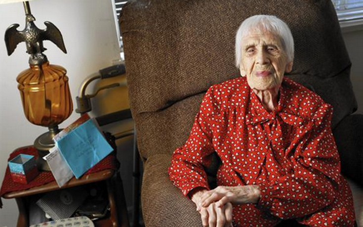 Αιωνόβιοι αποκαλύπτουν δέκα τρόπους για να φτάσετε τα 100