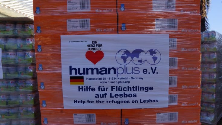 Ανθρωπιστική βοήθεια 33 τόνων για τη Λέσβο