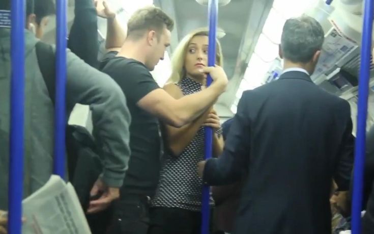 Πείραμα με παρενόχληση γυναίκας στο μετρό