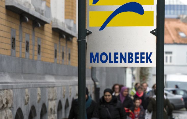 Άνοιξε ο σταθμός του μετρό Μάελμπεκ έναν μήνα μετά τις επιθέσεις