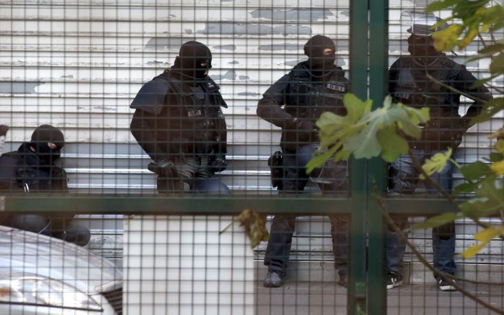 Ο αρχηγός της επίλεκτης μονάδας RAID περιγράφει καρέ-καρέ όσα έγιναν στο Σαιντ Ντενί