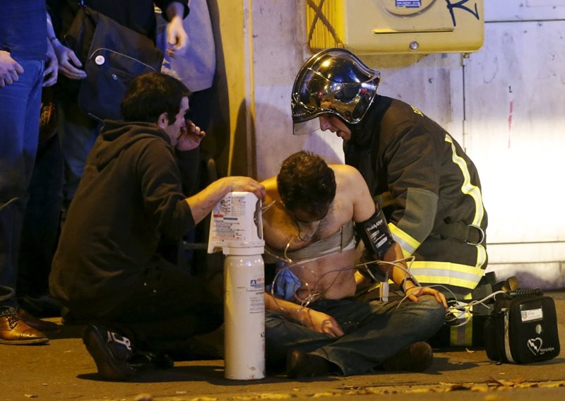 Το χρονικό των επιθέσεων στο Παρίσι που έγιναν σε 23 λεπτά