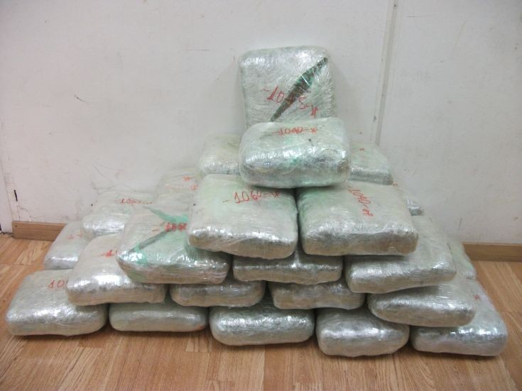 Τέσσερις συλλήψεις για ναρκωτικά: Κατασχέθηκαν σε Πειραιά και Κερατσίνι 33 κιλά κάνναβης και κοκαΐνη