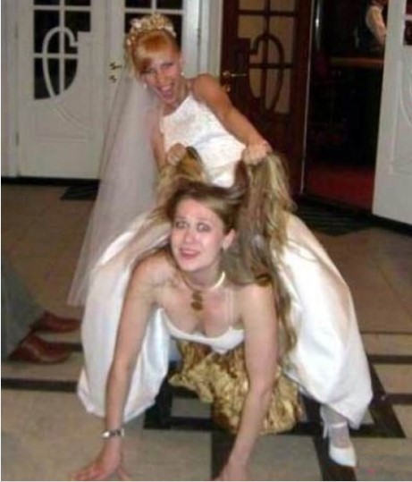 ridiculous-wedding-photos11