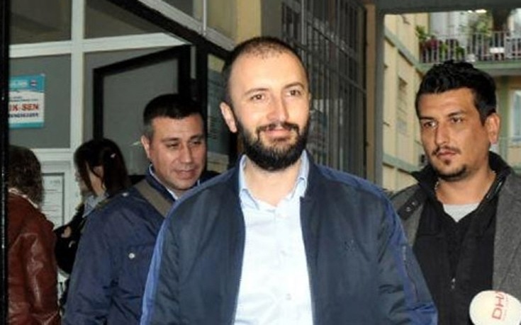 Προφυλακίστηκαν οι υπεύθυνοι περιοδικού που επέκρινε τον Ερντογάν