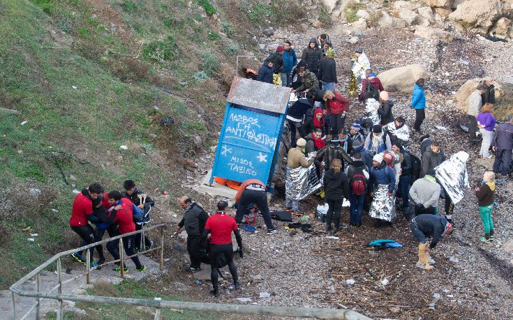 ΜΕΤΑΝΑΣΤΕΣ8