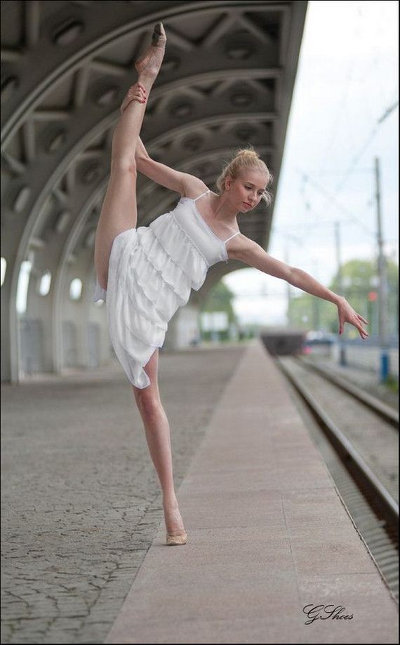 16-Flexible-Girls-12