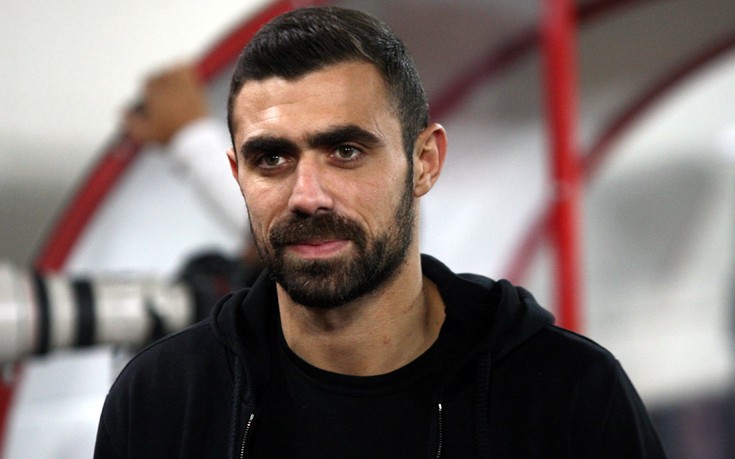 Τελειώνει Μανιάτη ο Σίλβα με διπλό χουνέρι