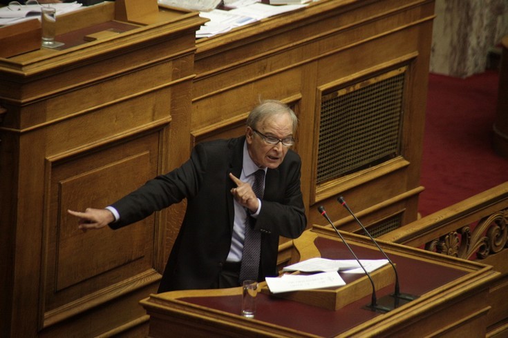 «To φλερτ του κύριου Φλαμπουράρη στην Ένωση Κεντρώων δείχνει αγωνία»