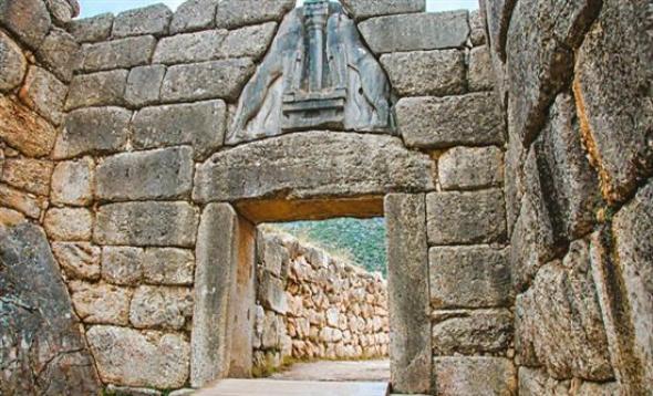 «Αγανάκτηση για την προσπάθεια της Αρχαιολογικής Εταιρείας να απαξιώσει μια τόσο σημαντική ανακάλυψη»