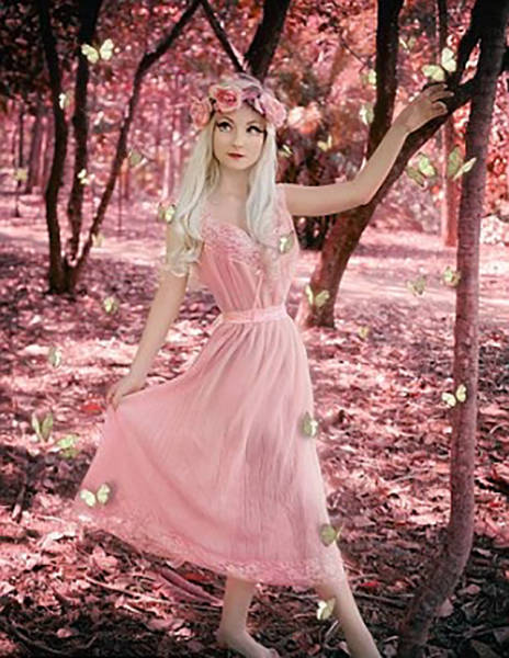 brazils_real_life_disney_princess_claims_her_dolllike_looks_are_all_natural_640_01