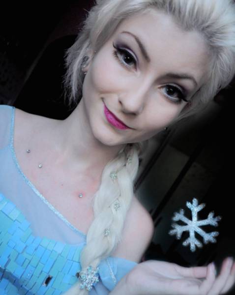 brazils_real_life_disney_princess_claims_her_dolllike_looks_are_all_natural_640_13