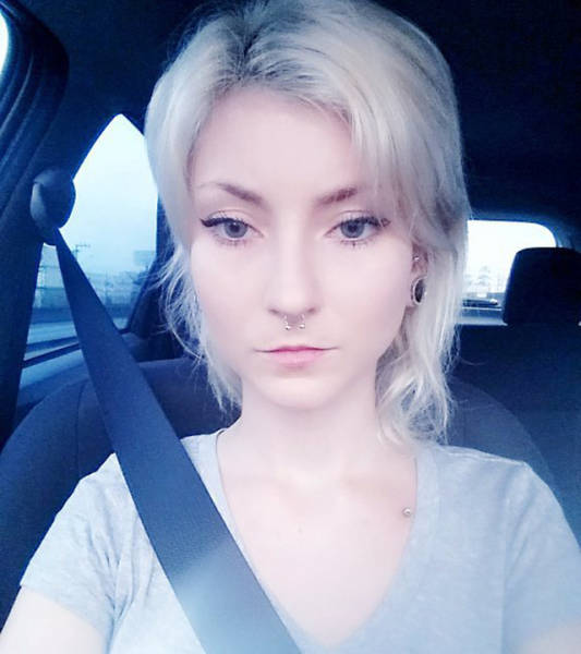 brazils_real_life_disney_princess_claims_her_dolllike_looks_are_all_natural_640_21