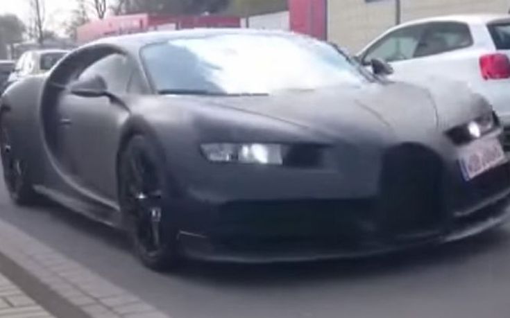 Στο δρόμο η Bugatti Chiron